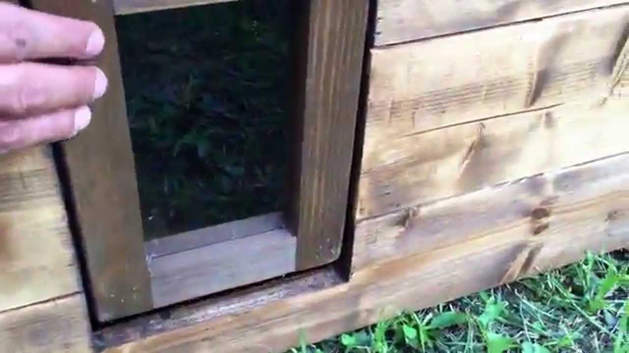 casetta in legno per gatti da esterno